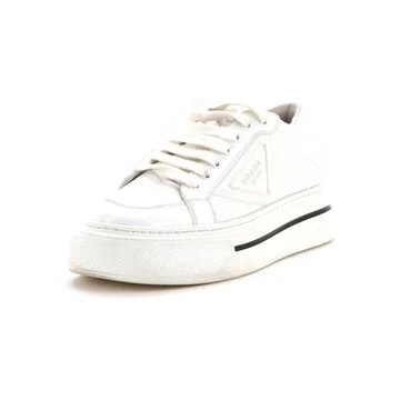 Prada — Macro Logo — Sneaker — resale