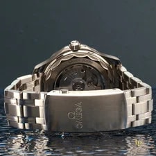 Omega Seamaster Diver 300M Grey Wave Dial Blue Bezel Brcelet 210.30.42.20.06.001 3