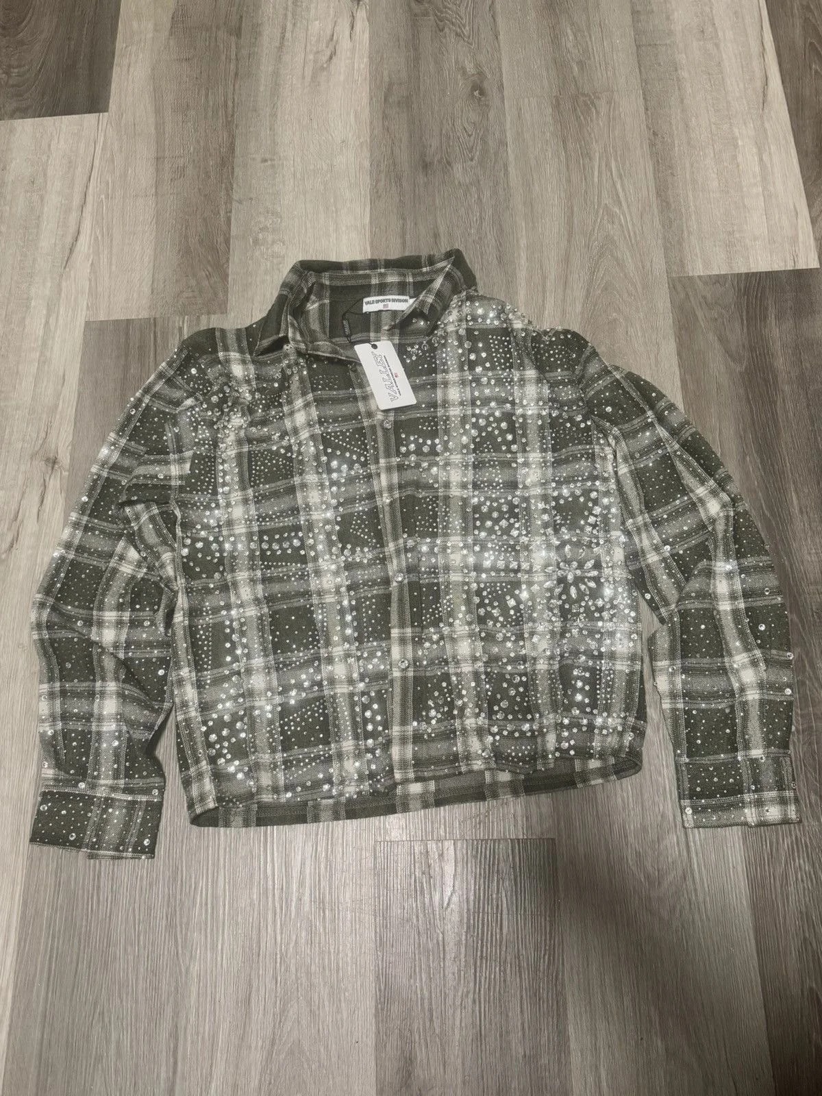 Vale — streetwear — resale