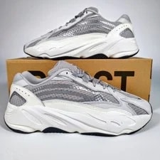Adidas US 13 Boost Yeezy 700 V2 Reflective 4