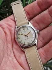 Tudor Oyster - Ref 7803 - Silver Waffle Dial - Manual - Steel - Beige Strap 2
