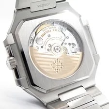 Patek Philippe 5821/1A Cubitus Automatic With Green Dial 4