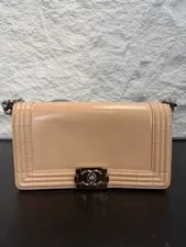 Auth Chanel Boy Flap Medium Light 2