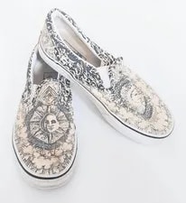 Vans — Vans Slip on Ouroboros 6/ 7.5 — Sneaker — resale