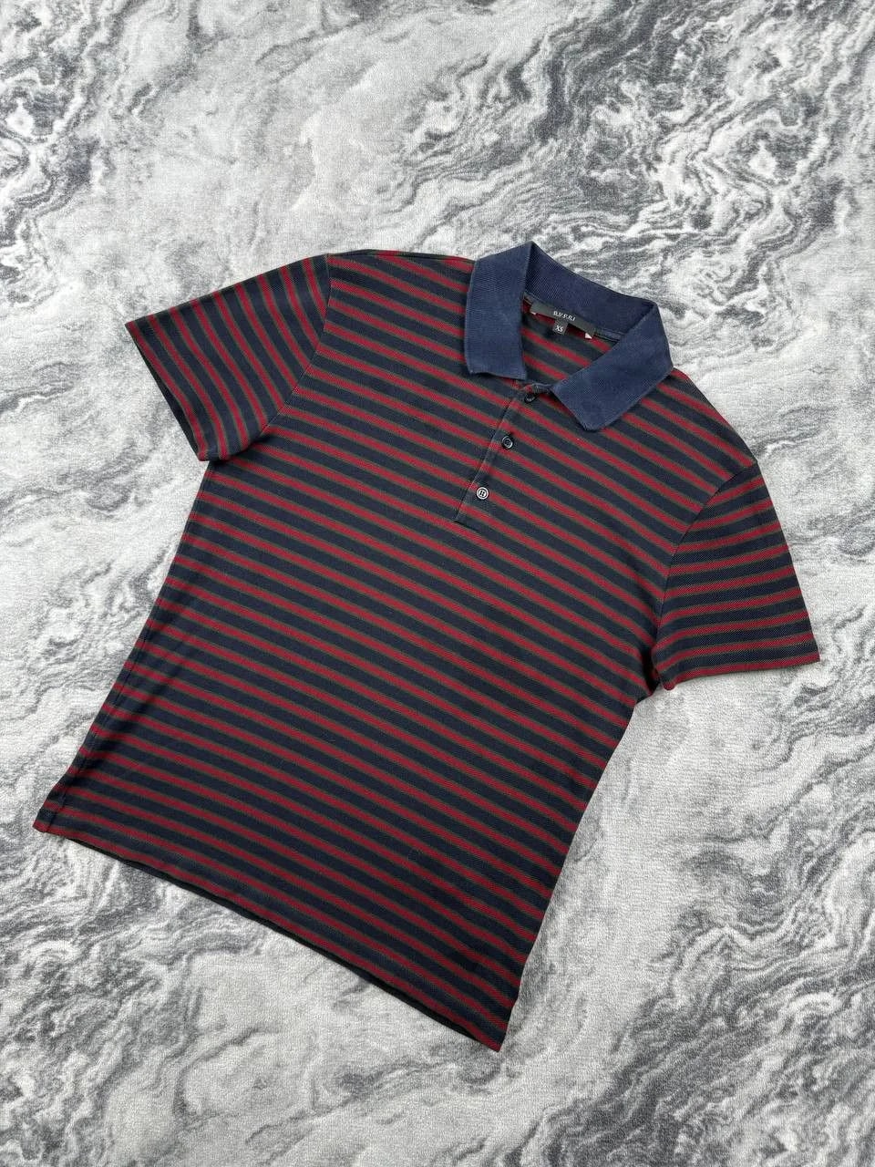 Gucci — Gucci Striped Polo Shirt Size XS — streetwear — resale