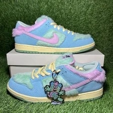 Size 11 - Verdy X Nike Dunk SB Low Visty 2
