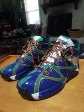 Reebok — Size 9 - Reebok Kamikaze 2 Mid All Star — Sneaker — resale