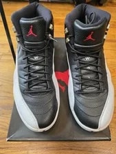 Air Jordan 12 / 11M 3