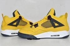 Air Jordan 4 Retro Lightning 2021 Style # CT8527-700 2