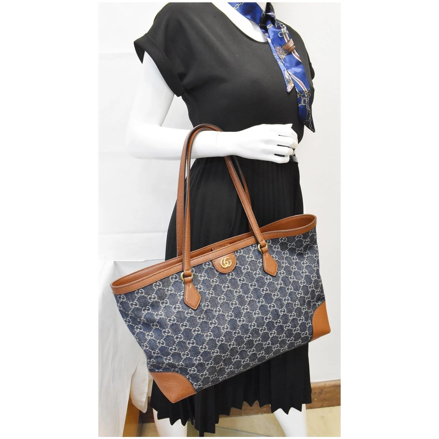 Gucci Ophidia GG Medium Dark 631685 2