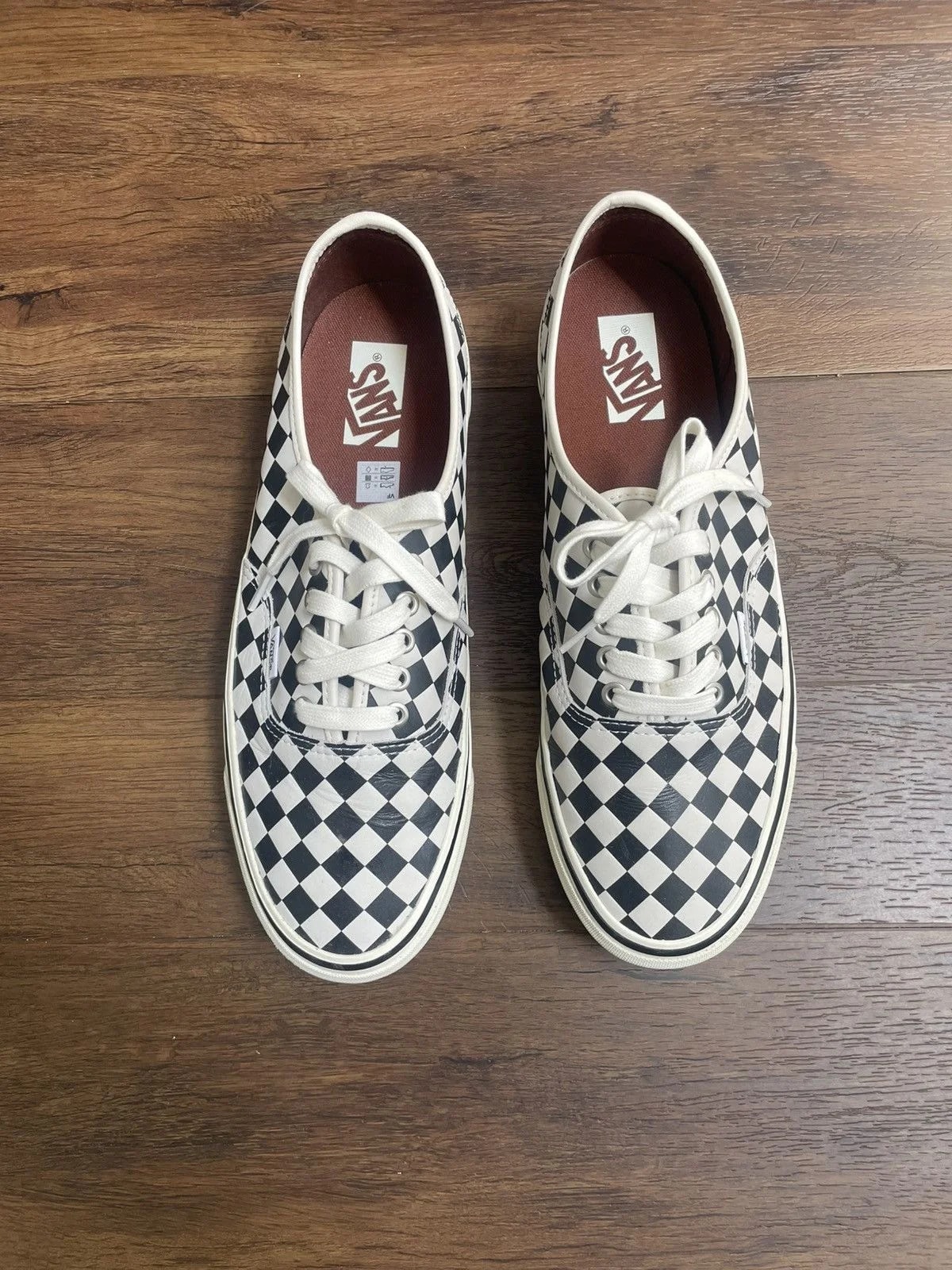 Vans LX Authentic 44 2