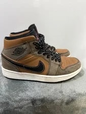 Size 6.5 - Air Jordan 1 SE Mid Dark 2
