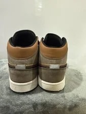 Size 6.5 - Air Jordan 1 SE Mid Dark 3