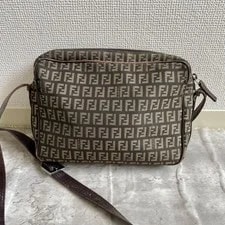 Fendi Mamma Bucket Mini Adjustable 2