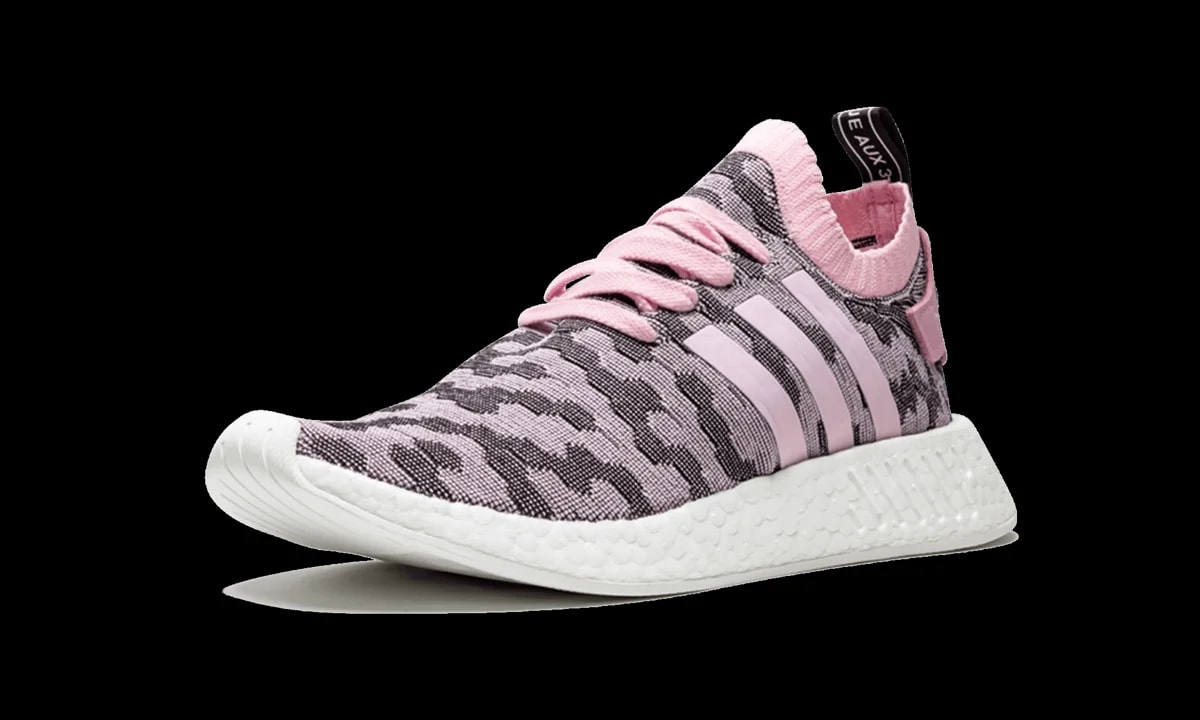 NMD_R2 PK Wmns 4
