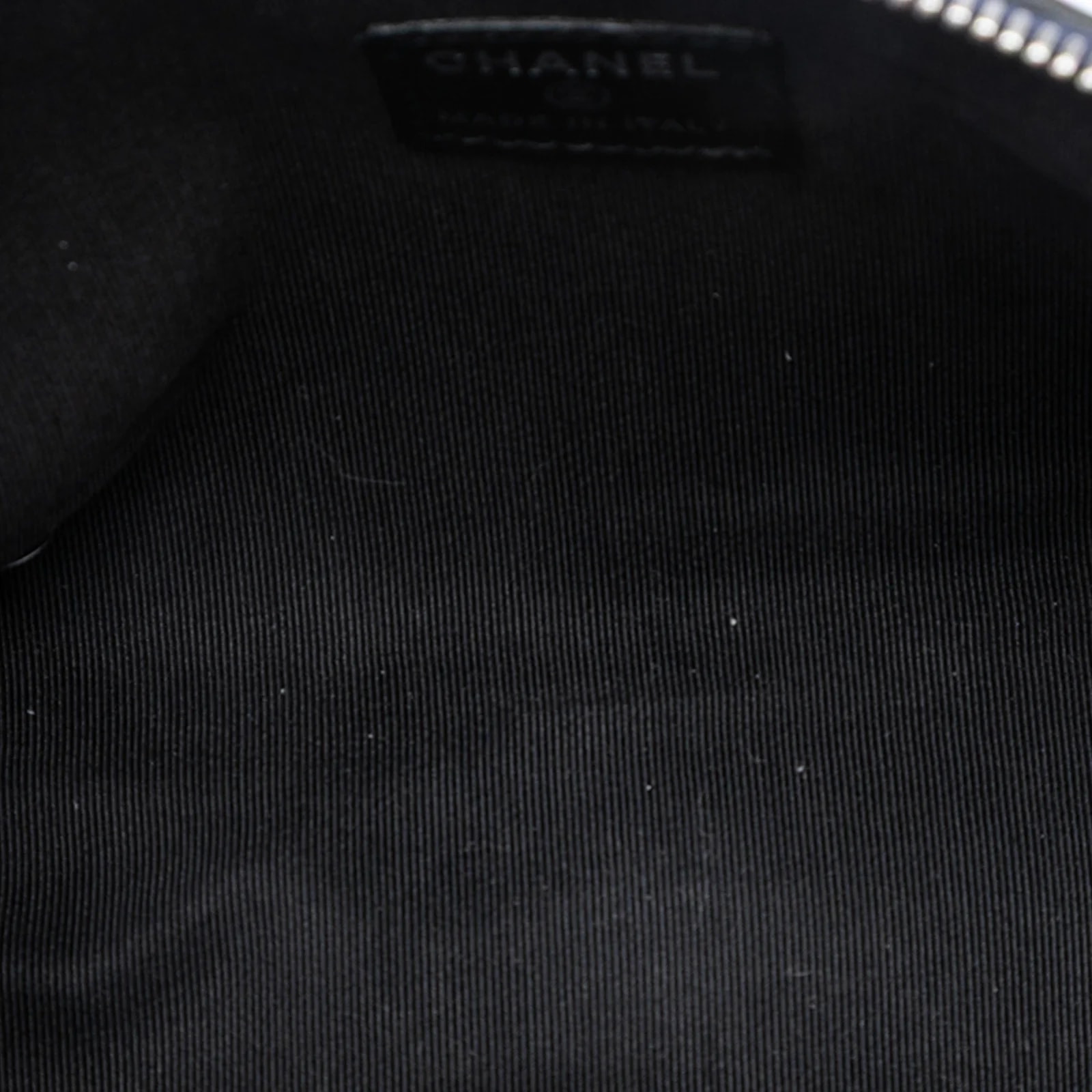 CC Embossed Cosmetic 4