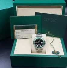Rolex Submariner "Kermit" 16610LV Stainless Steel Black Dial 40MM ’s 2