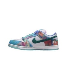 Nike X Futura Laboratories SB Dunk Low OG QS and Geode HF6061-400 2