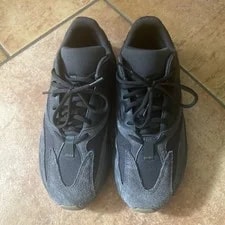 Yeezy — ’s Yeezy 700 V1 Utility — Sneaker — resale