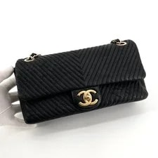 Chanel Cow Classic Chevron Flap 330523-325 151037450 3