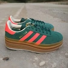 Adidas — Size 4Y Adidas Gazelle Bold J — Sneaker — resale