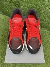 Size 10 - New Balance 2002R True 3