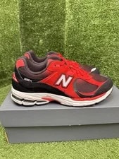 Size 10 - New Balance 2002R True 4