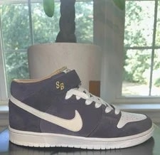 Nike SB — New Size 9.5 Nike SB Dunk Mid Pro "Abyss" — Sneaker — resale