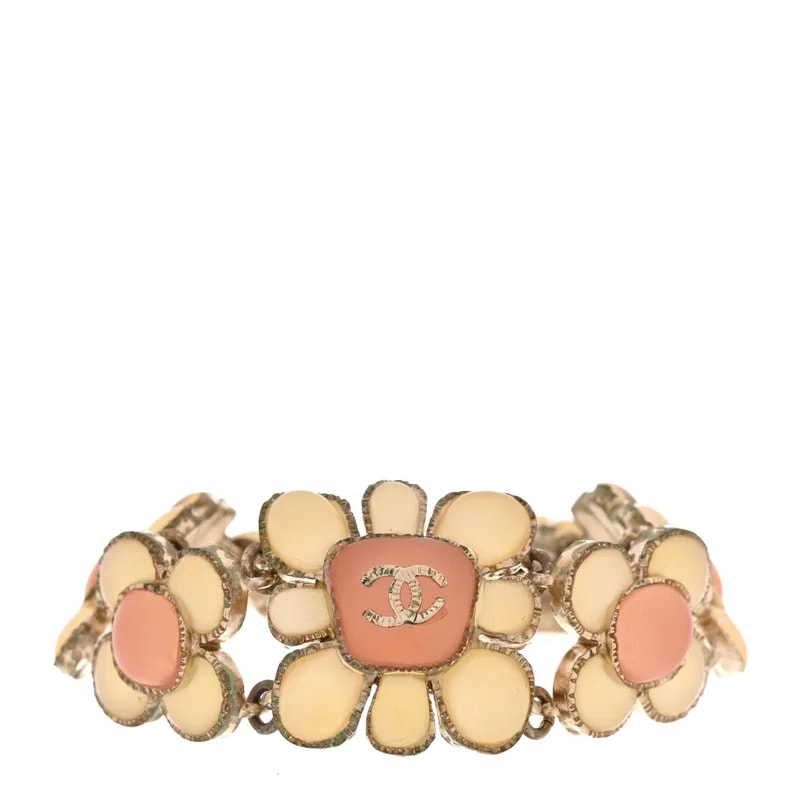 Chanel — Resin Gripoix Poured CC Flower — Jewelry — resale