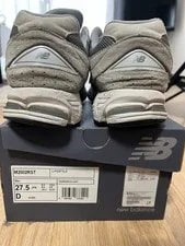 9.5US New Balance 2002R 27.5Cw 4