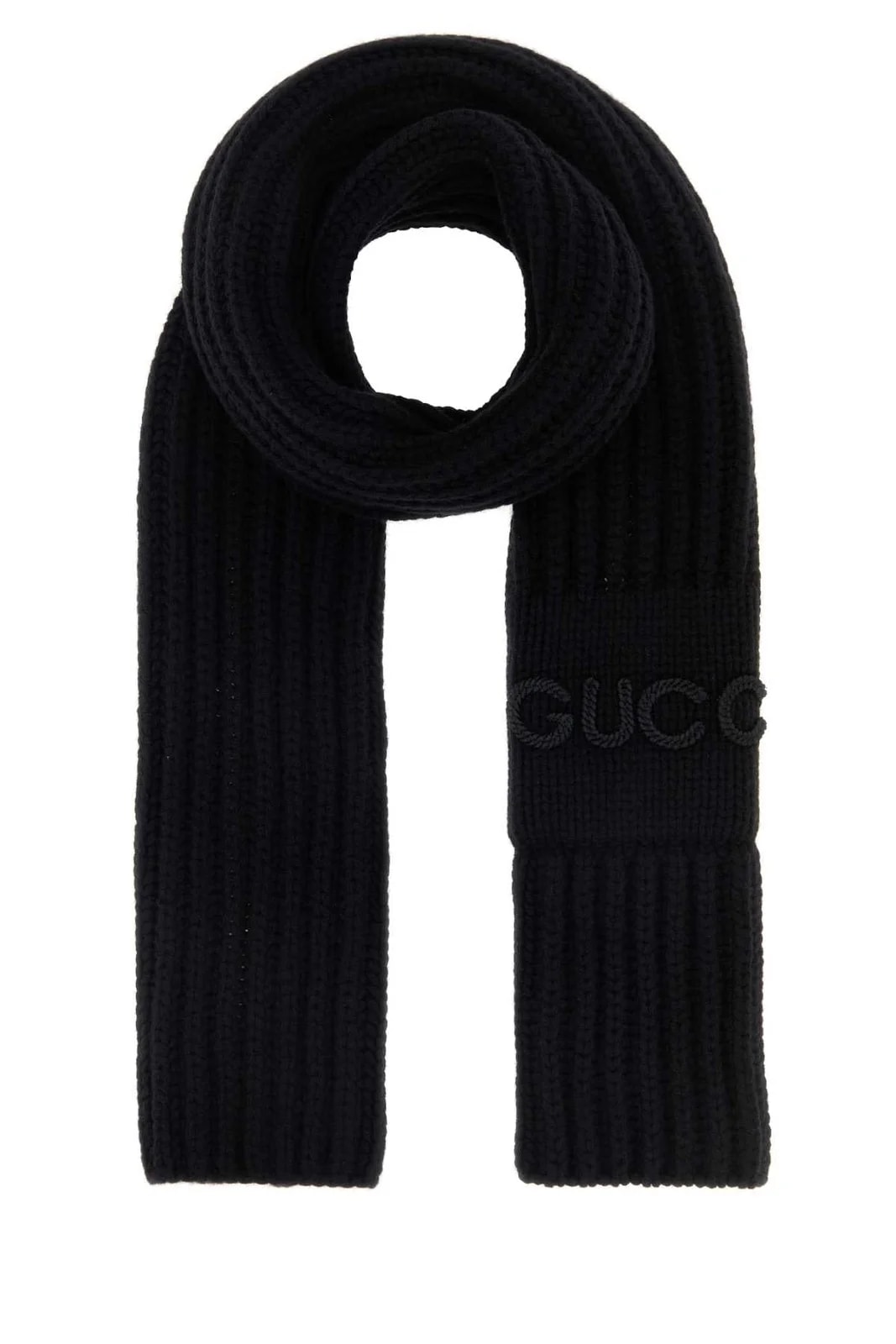 Gucci — Gucci Blancharf Scarf — /cachemire Scarfs — Accessory — resale