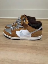 Nike SB — Nike SB Dunk Mid Pro Fender Bass 2007 (314383-102) Size 13 — Sneaker — resale