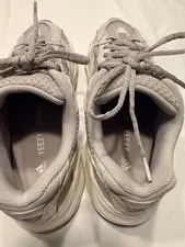 Size 9 - Adidas Yeezy Boost 700 V2 Low 4