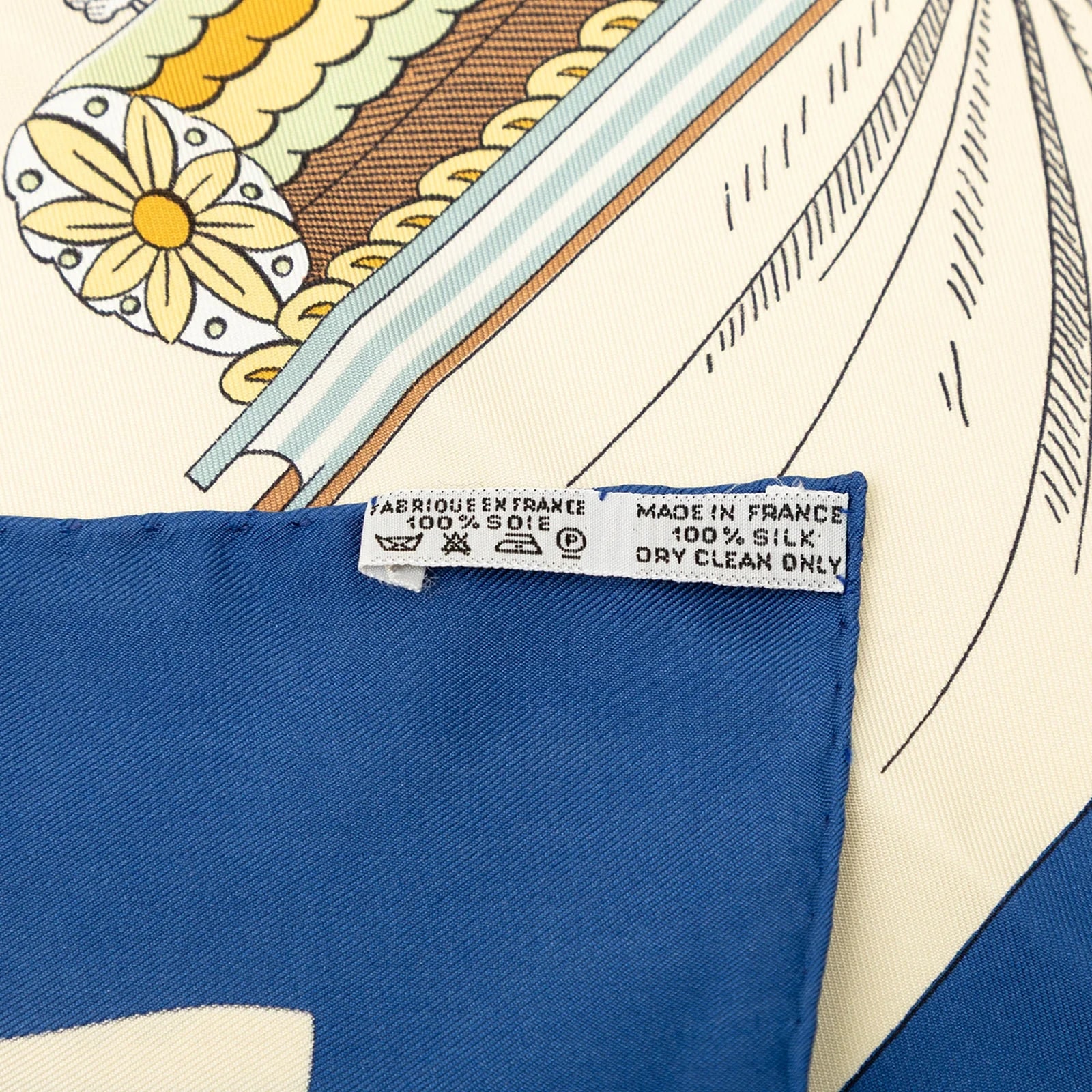 A la Gloire de la Cuisine Francaise Scarf 90 2