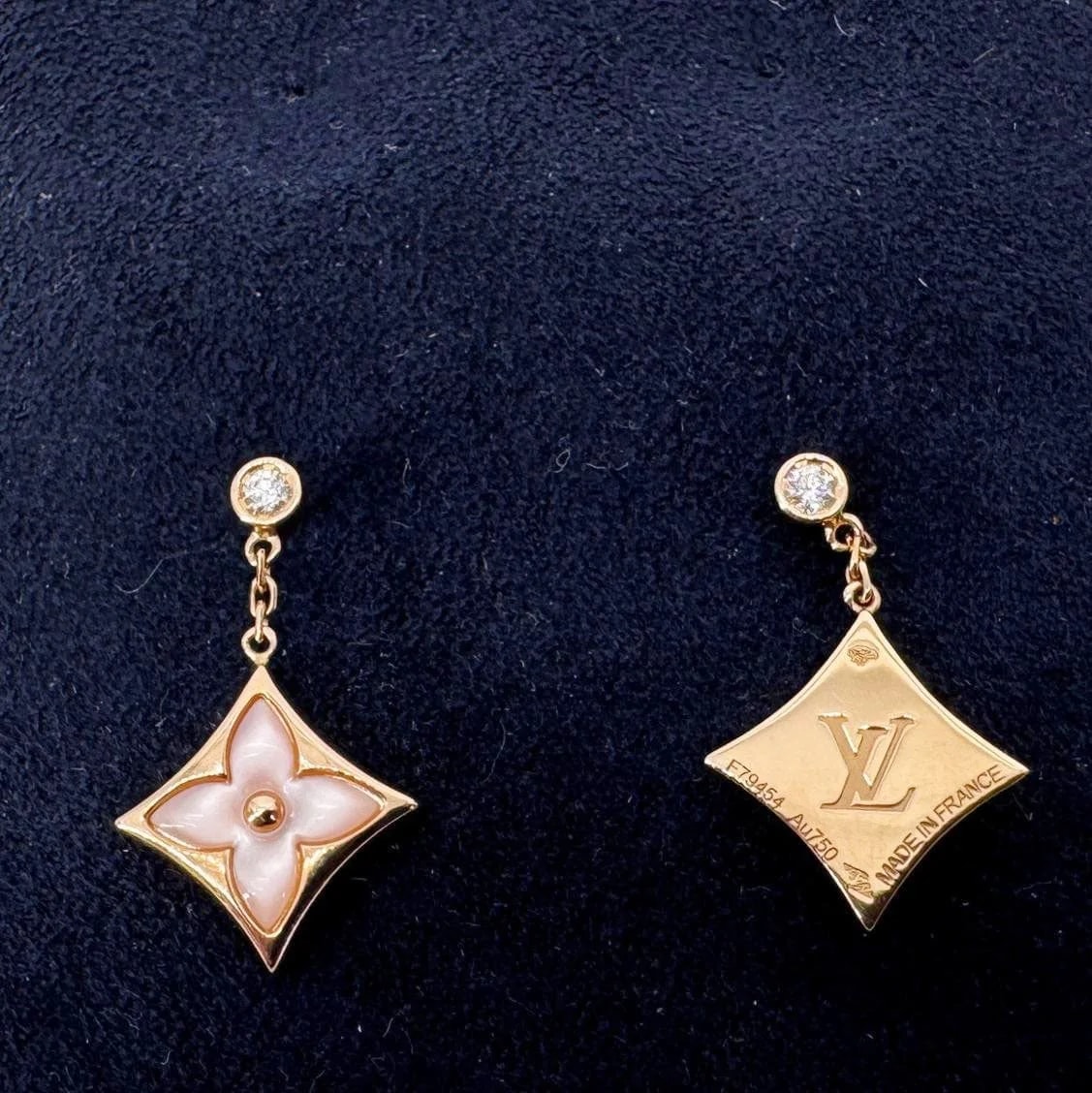 Louis Vuitton Color Blossom 18 Karat Star Ear Stud Golden 2