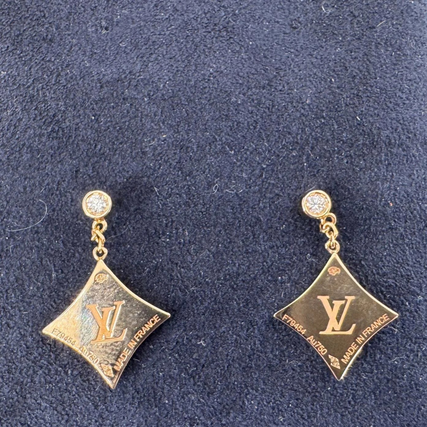 Louis Vuitton Color Blossom 18 Karat Star Ear Stud Golden 3