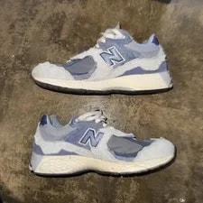 Size 9.5 - New Balance 2002R Protection Pack 2