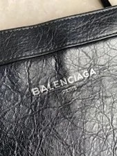 Balenciaga Logo Zip Closure Medium Italy Auth 4