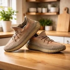 Yeezy — Size 11.5 - Yeezy Boost 350 V2 Lightly Stepped in — Sneaker — resale