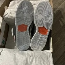 Size 5 - Nike SB Dunk Low X TightBooth 4