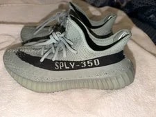 Yeezy Boost 350 V2 Primeknit Low Top Lace Up SPLY-350 4