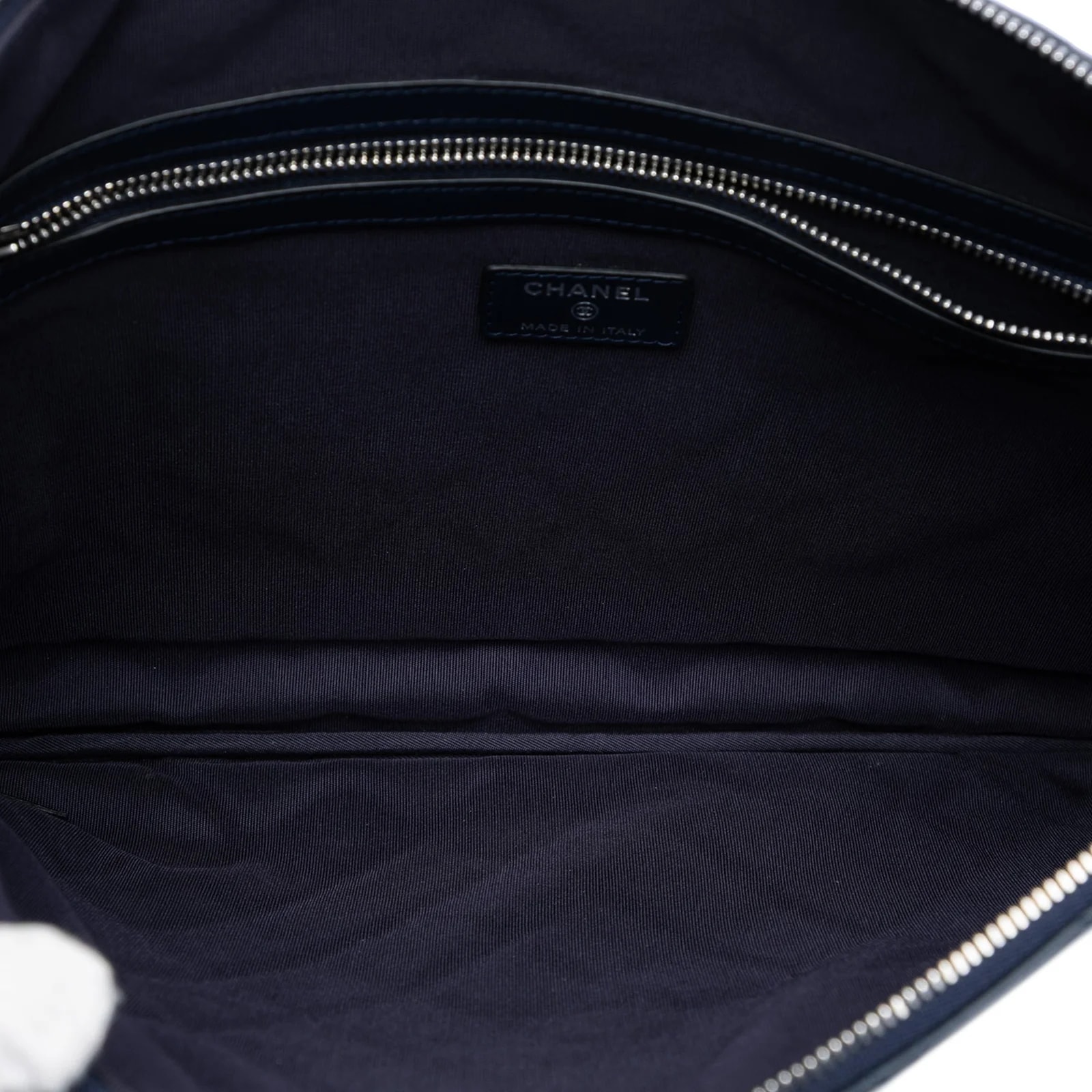Large Cosmo Charm O Case 4