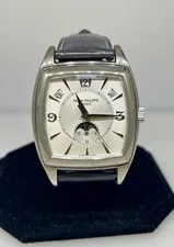 Patek Philippe Complications Annual Calendar Gondolo White Gold 5135G 4