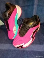 Air Jordan — Size 5.5 - Air Jordan Luka 3 — Sneaker — resale