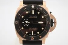 Panerai Submersible CarboTech 44mm Rose Gold Pam01070 4