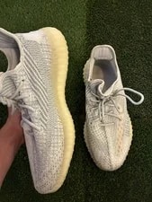 Yeezy 350 V2 Cloud 3