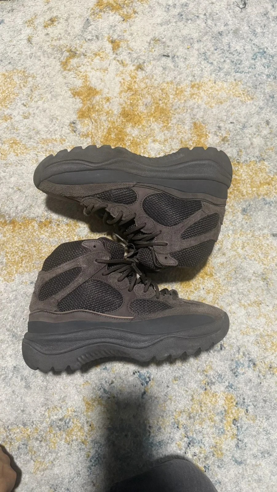 Yeezy — Yeezy Desert Boot Oil — Sneaker — resale