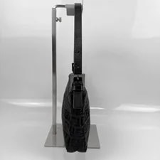 Fendi 8BR042 Zip 25cm 4