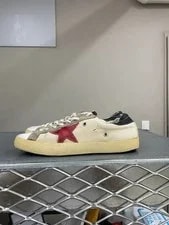Golden Goose — 7.5US Golden Goose Superstar Eu41 Gr-4930 Italian Model Limited E — Sneaker — resale