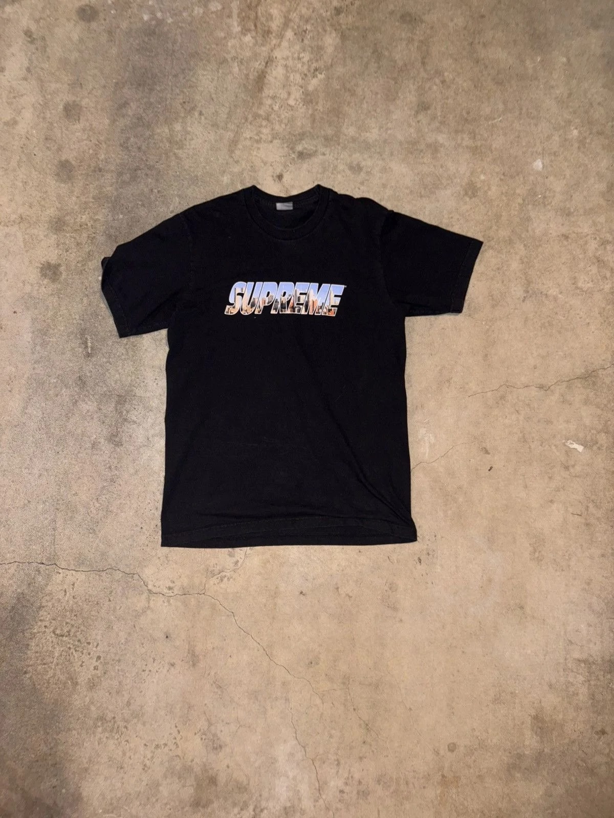 Supreme — 2023 Supreme NYC Skyline Logo Tee — streetwear — resale